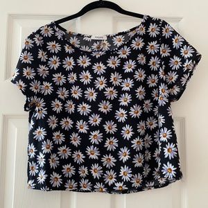 Daisy Print Crop Top